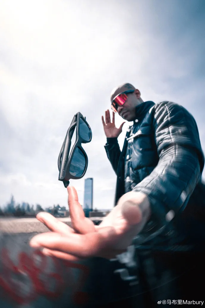 马布里在个人社交媒体上分享日常瞬间：与众不同 看到不一样的事物